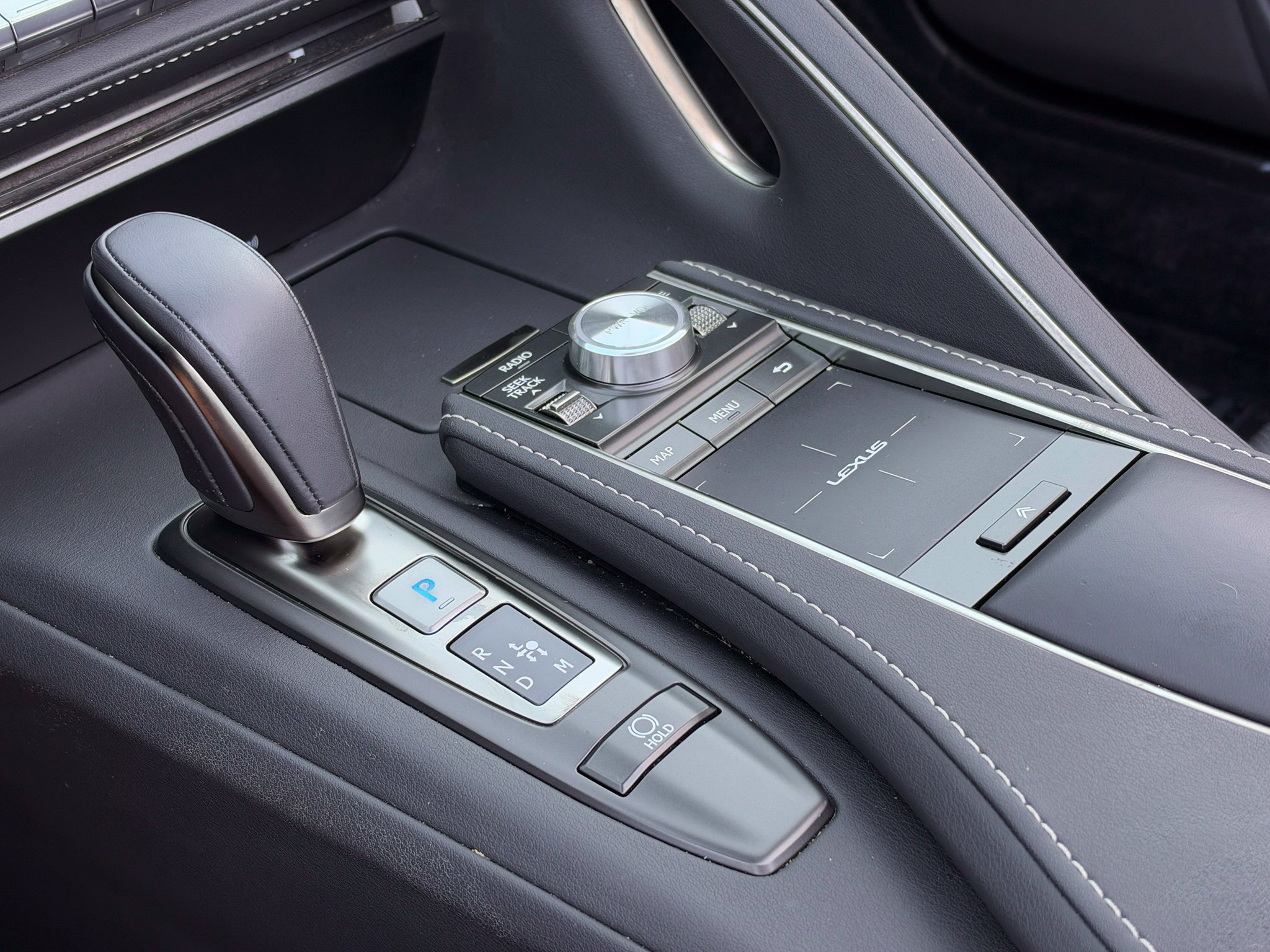 Used 2023 Lexus LC 500 Convertible w/ Touring Package RWD image 33