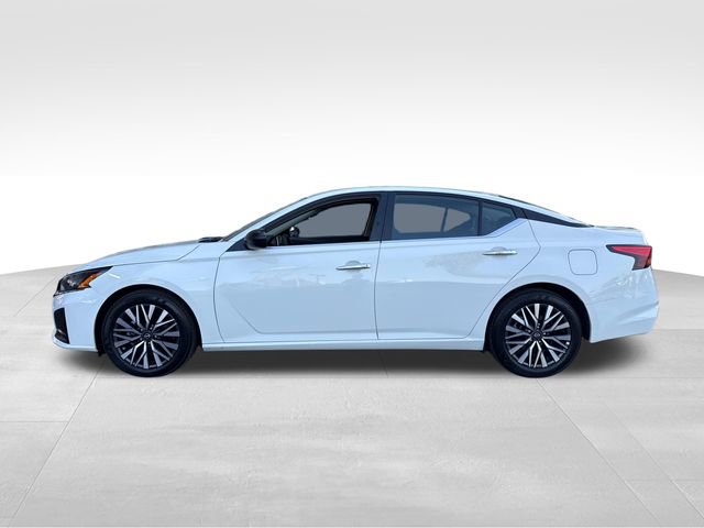 Used 2025 Nissan Altima 2.5 SV FWD video 2