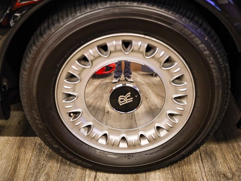 Used 2000 Rolls-Royce Corniche RWD image 12