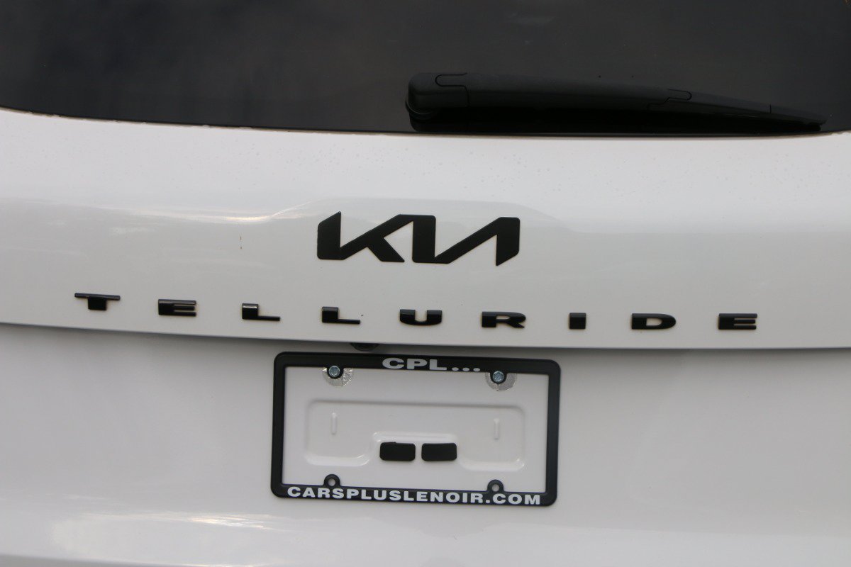 Used 2022 Kia Telluride SX w/ Nightfall Edition Package AWD/4WD image 5