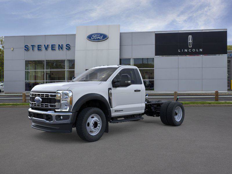 New 2026 Ford F550 4x4 Regular Cab Super Duty image 2