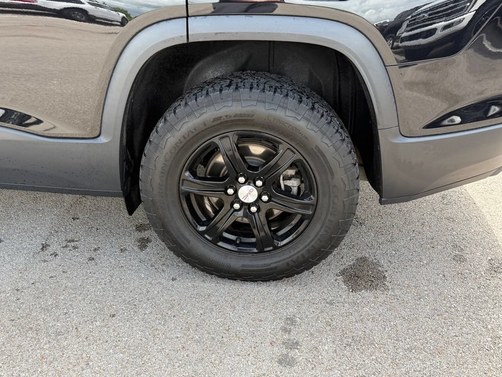 Used 2023 GMC Acadia AT4 w/ Technology Package AWD/4WD image 25