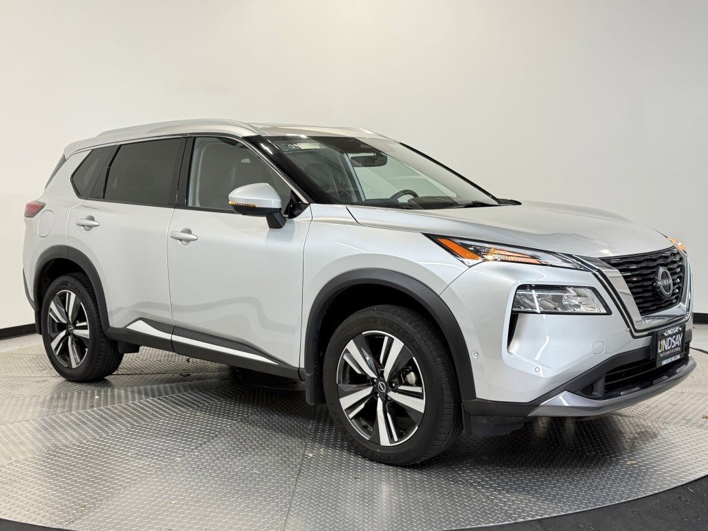 Used 2023 Nissan Rogue SL w/ SL Premium Package