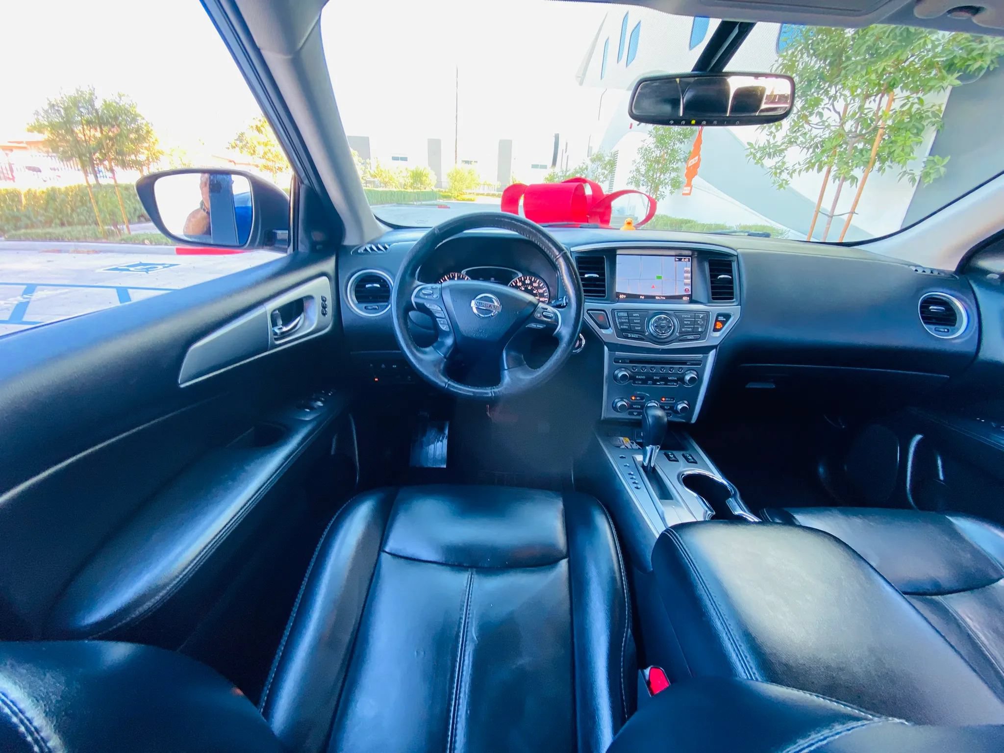 Used 2019 Nissan Pathfinder SL FWD image 23