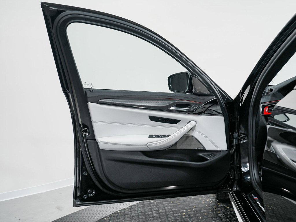 Used 2021 BMW M5 w/ Competition Package image 10