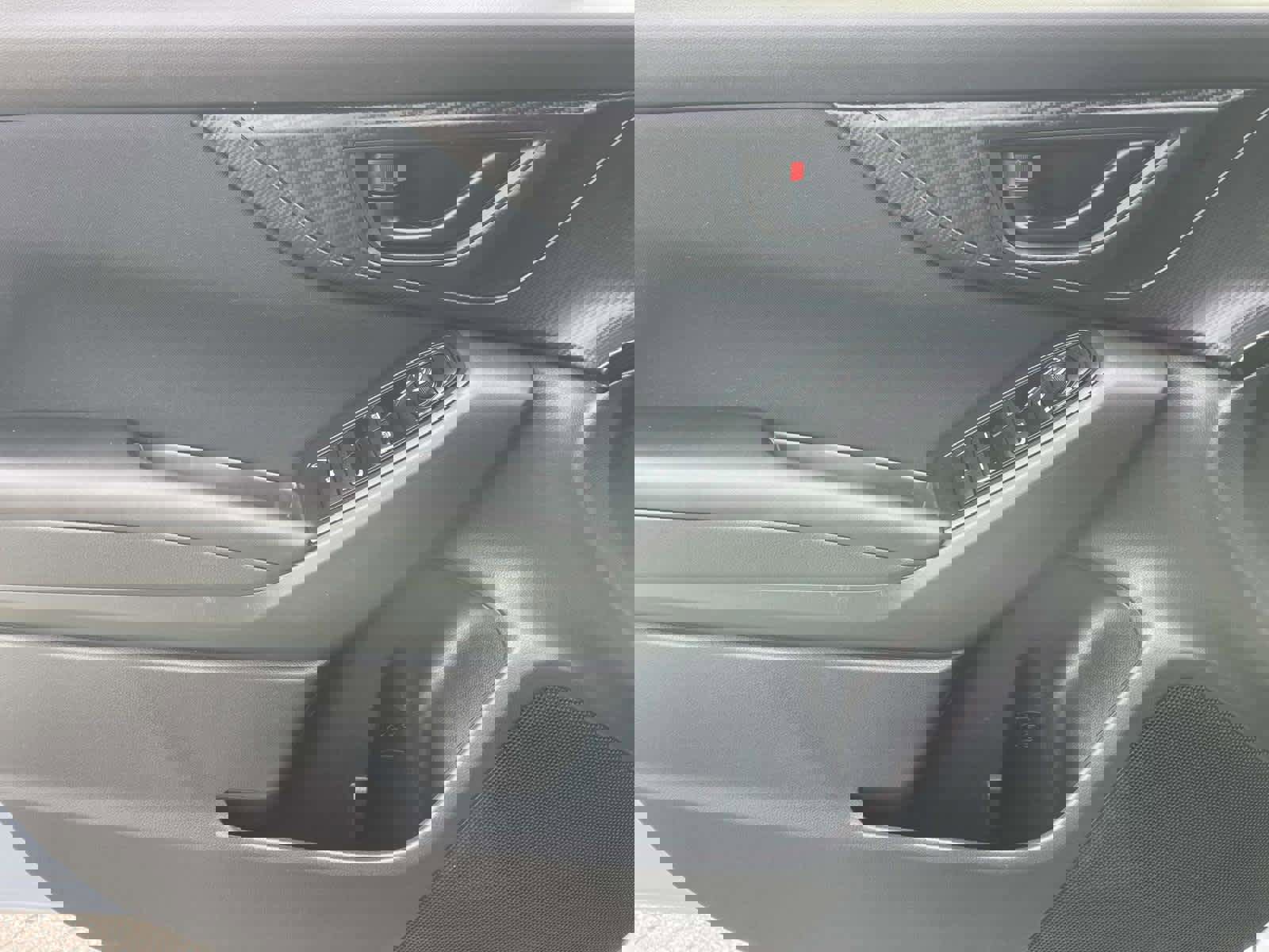 Certified 2023 Subaru Crosstrek 2.0i image 12