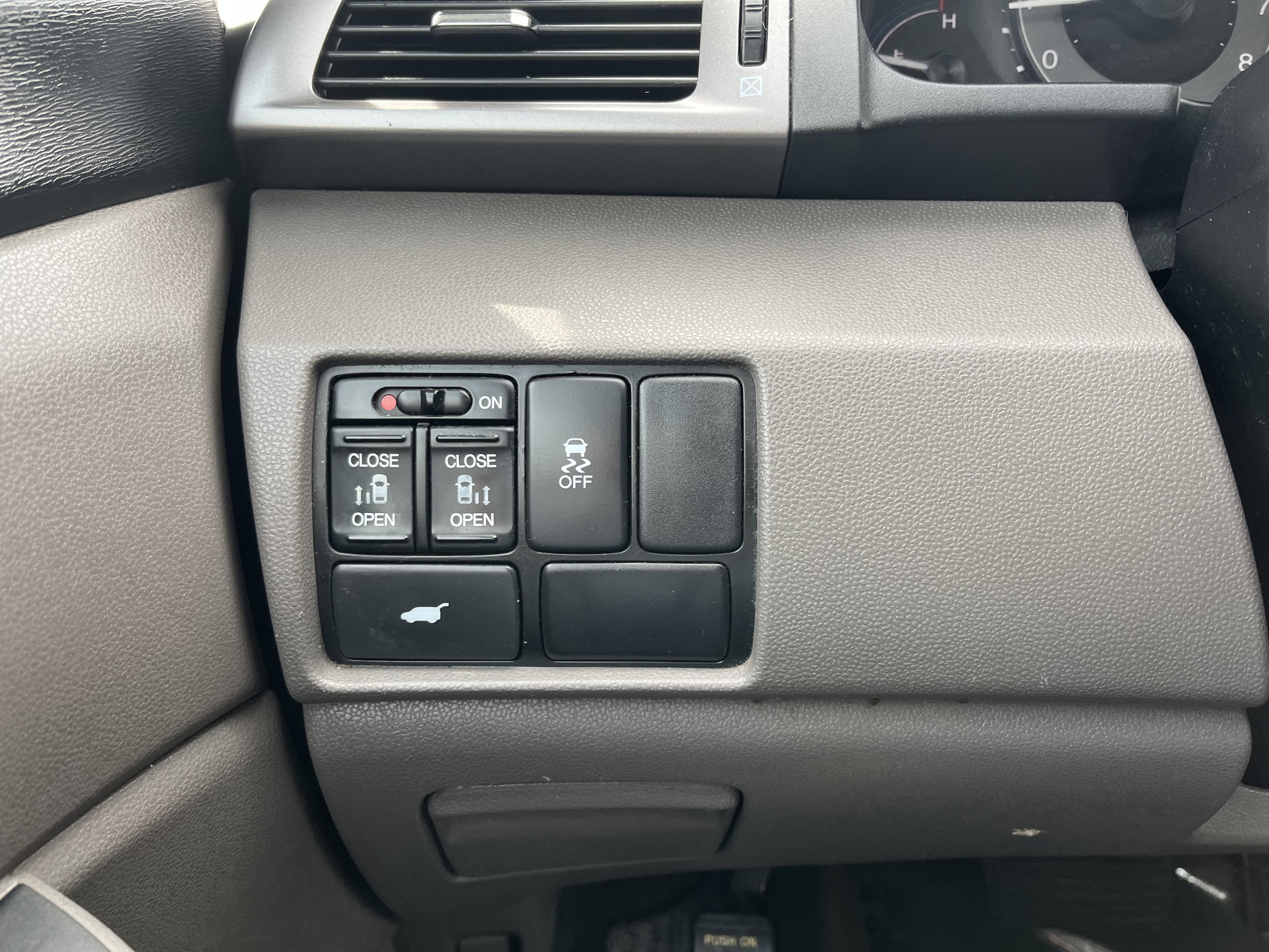 Used 2013 Honda Odyssey EX-L image 15