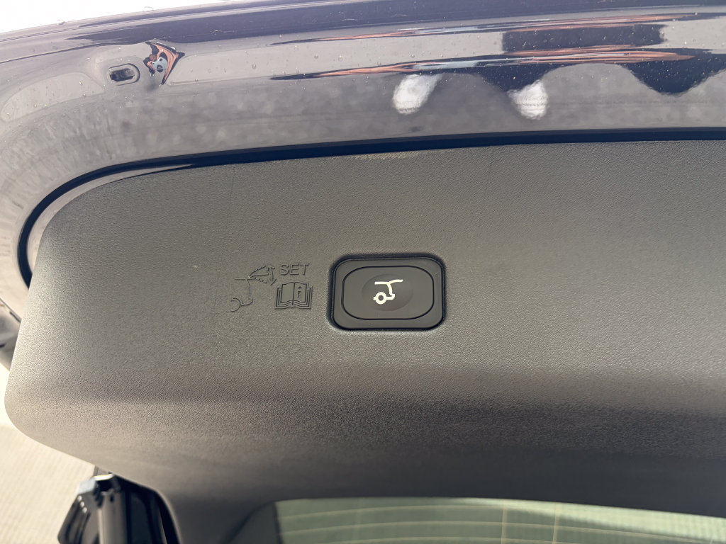 New 2026 Lincoln Nautilus Reserve AWD/4WD image 23