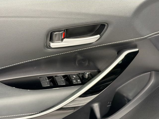 Used 2023 Toyota Corolla XSE FWD image 15