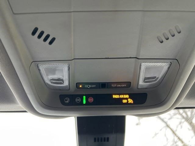 Used 2020 Chevrolet Equinox LS w/ LS Convenience Package image 21