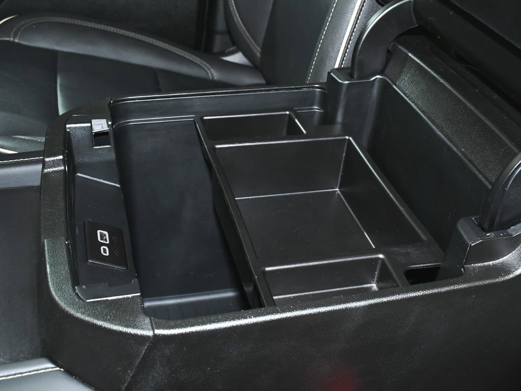 Used 2023 GMC Yukon XL SLT w/ SLT Premium Package image 37