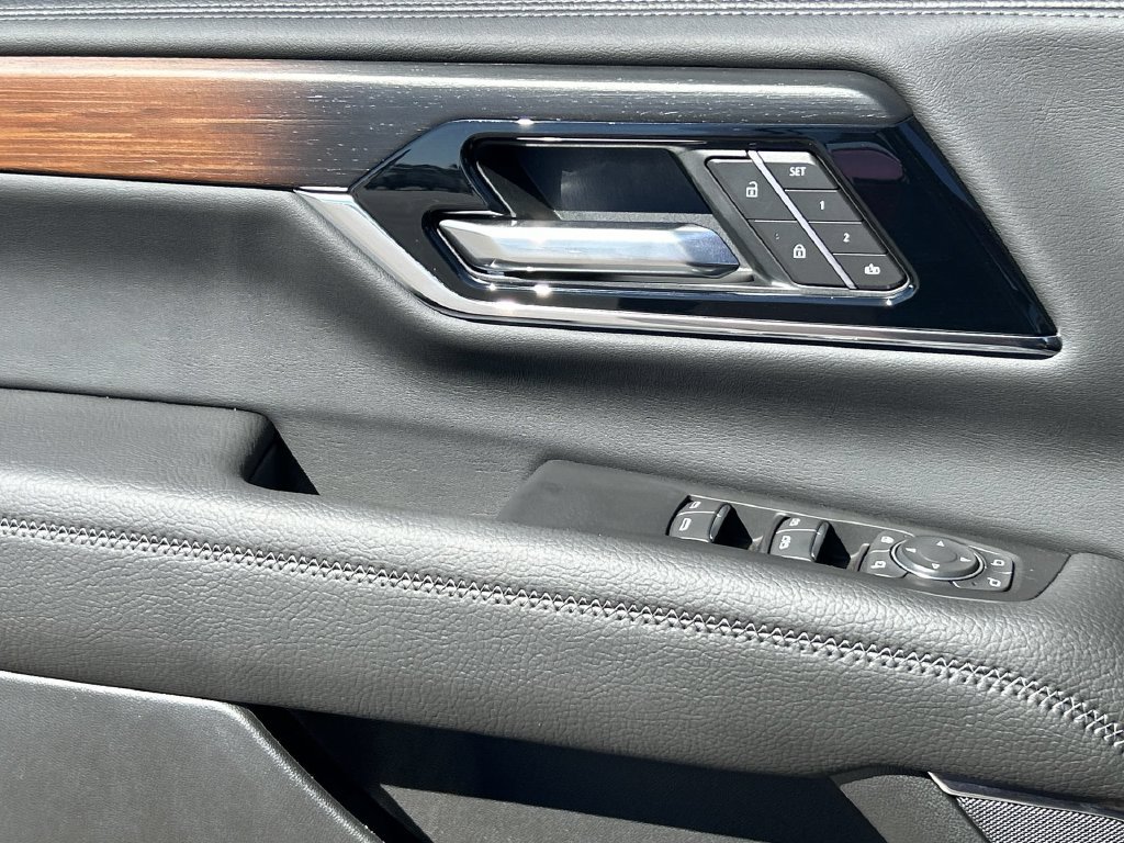 New 2026 GMC Yukon Denali AWD/4WD image 23