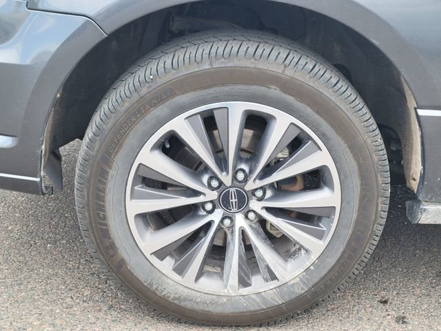 Used 2015 Lincoln Navigator 4WD image 15