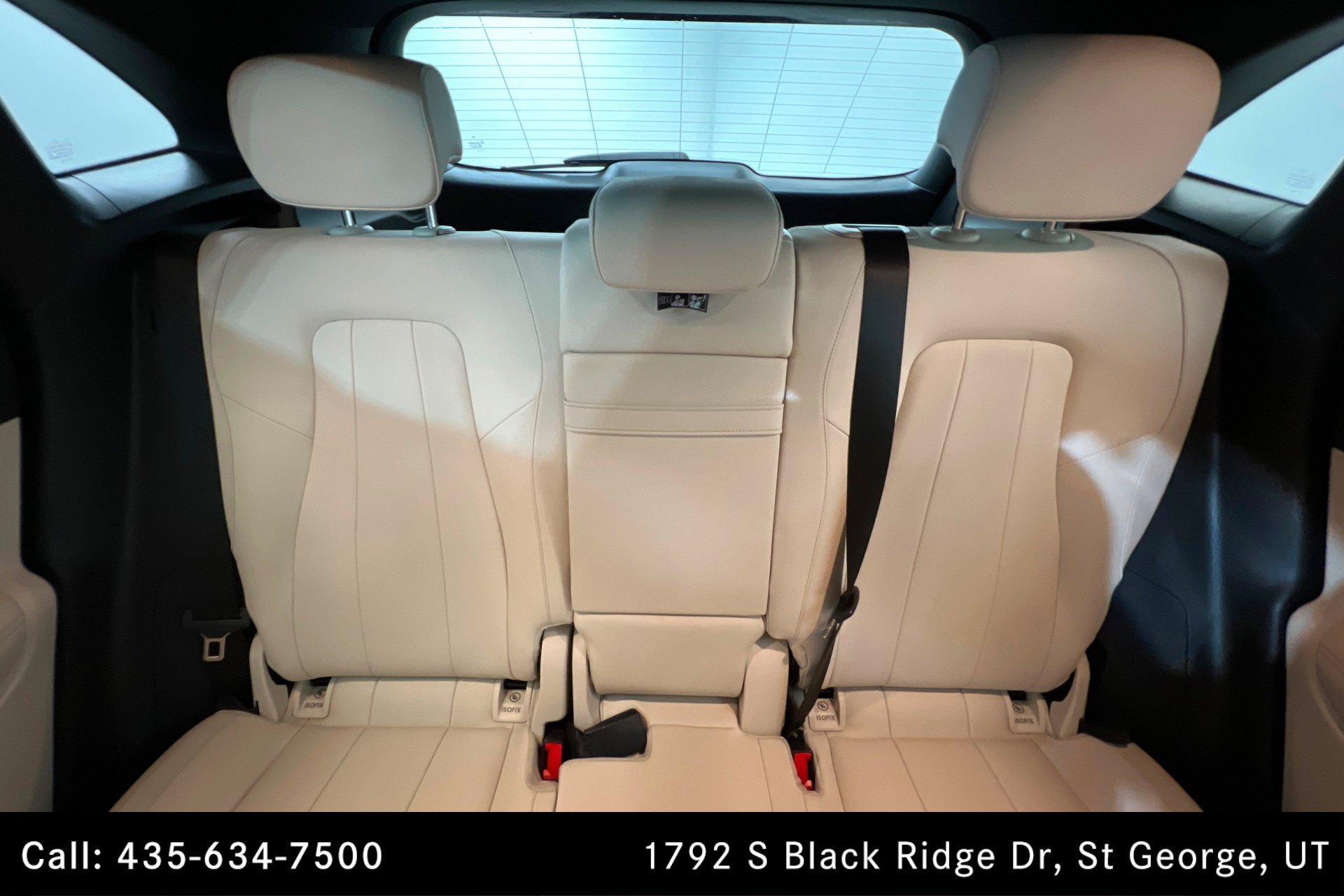 Certified 2022 Mercedes-Benz GLA 250 4MATIC w/ Premium Package Lite image 25