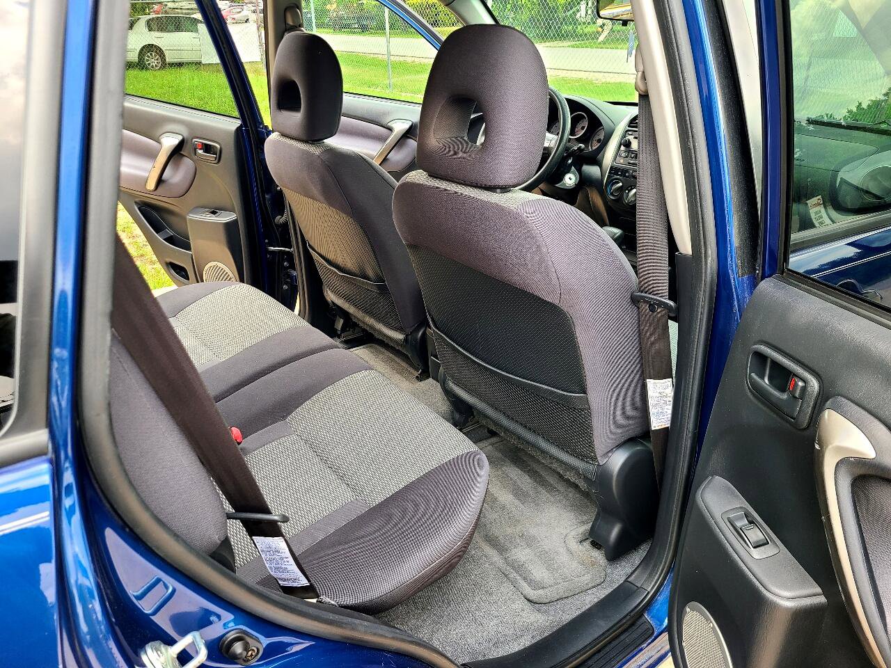 Used 2004 Toyota RAV4 2WD image 13