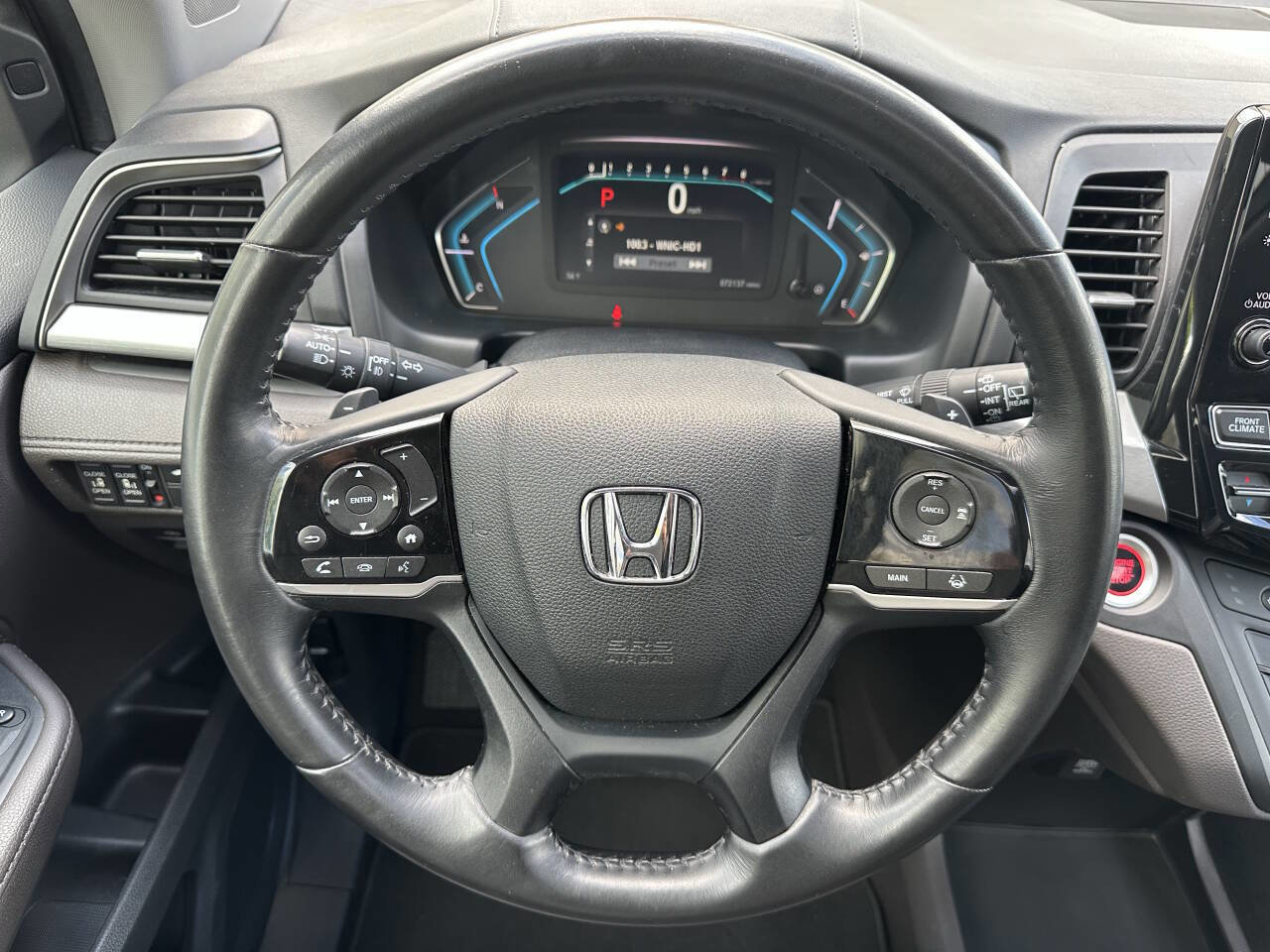 Used 2018 Honda Odyssey EX-L image 17