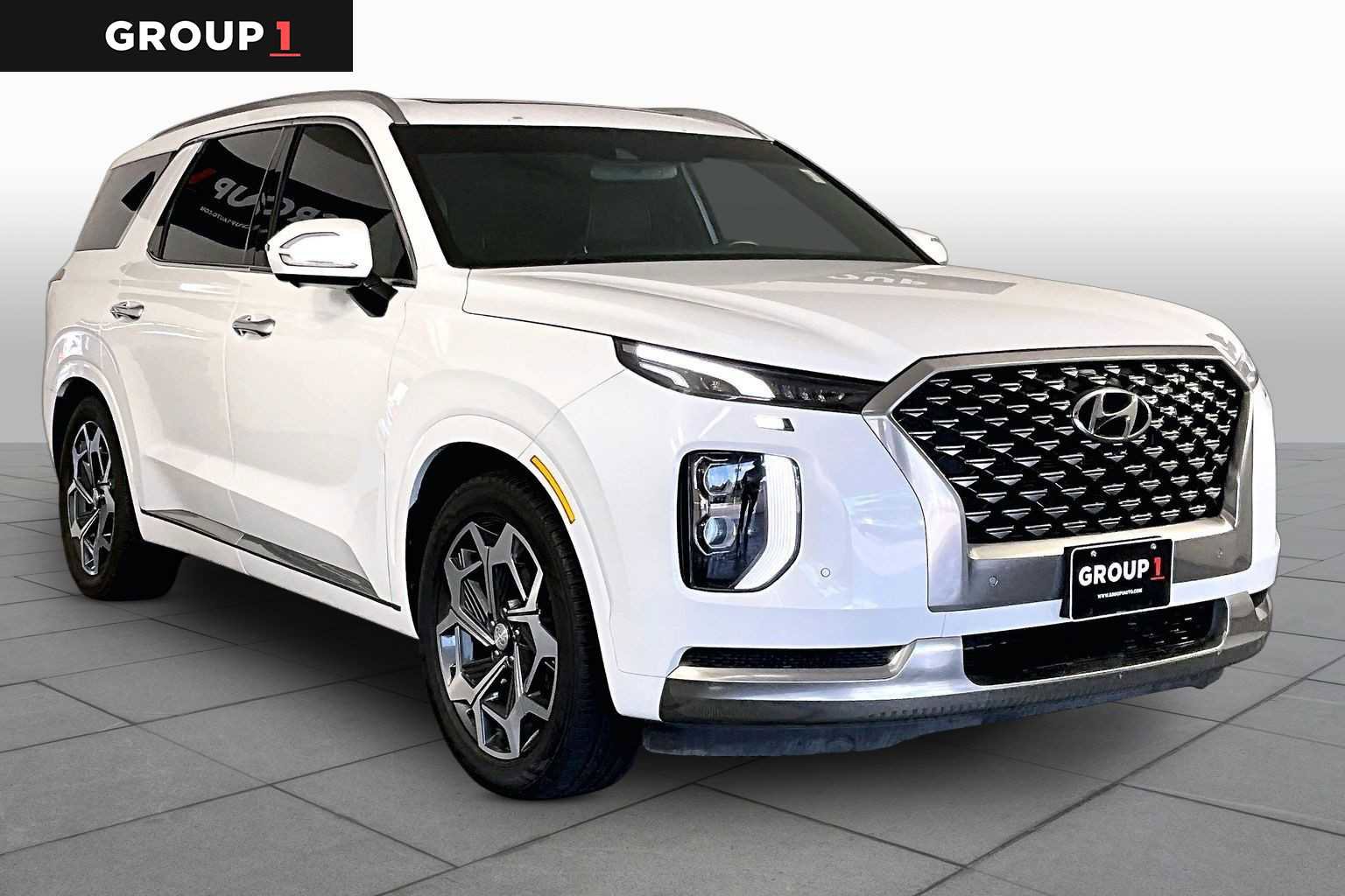 Used 2022 Hyundai Palisade Calligraphy FWD image 1