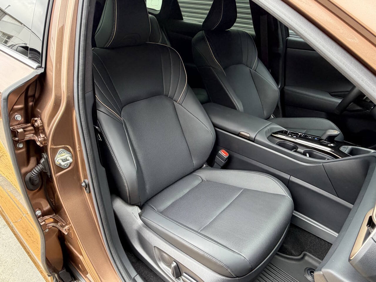 Used 2025 Toyota Crown Signia AWD/4WD image 20