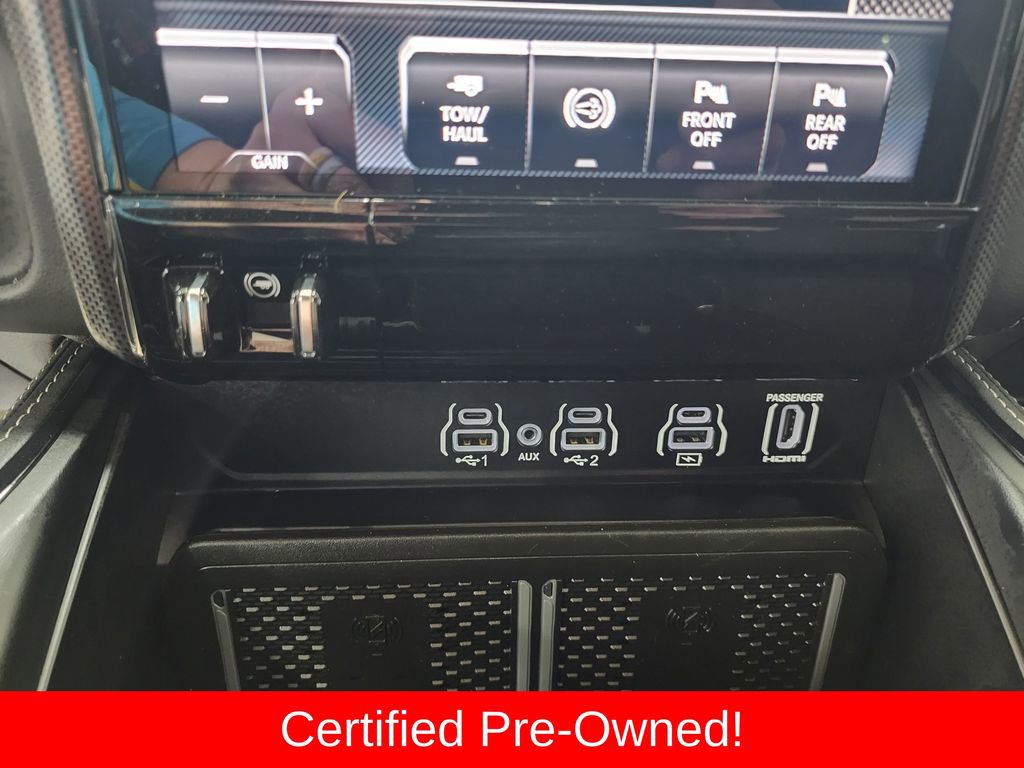 Used 2025 RAM 3500 Limited image 20