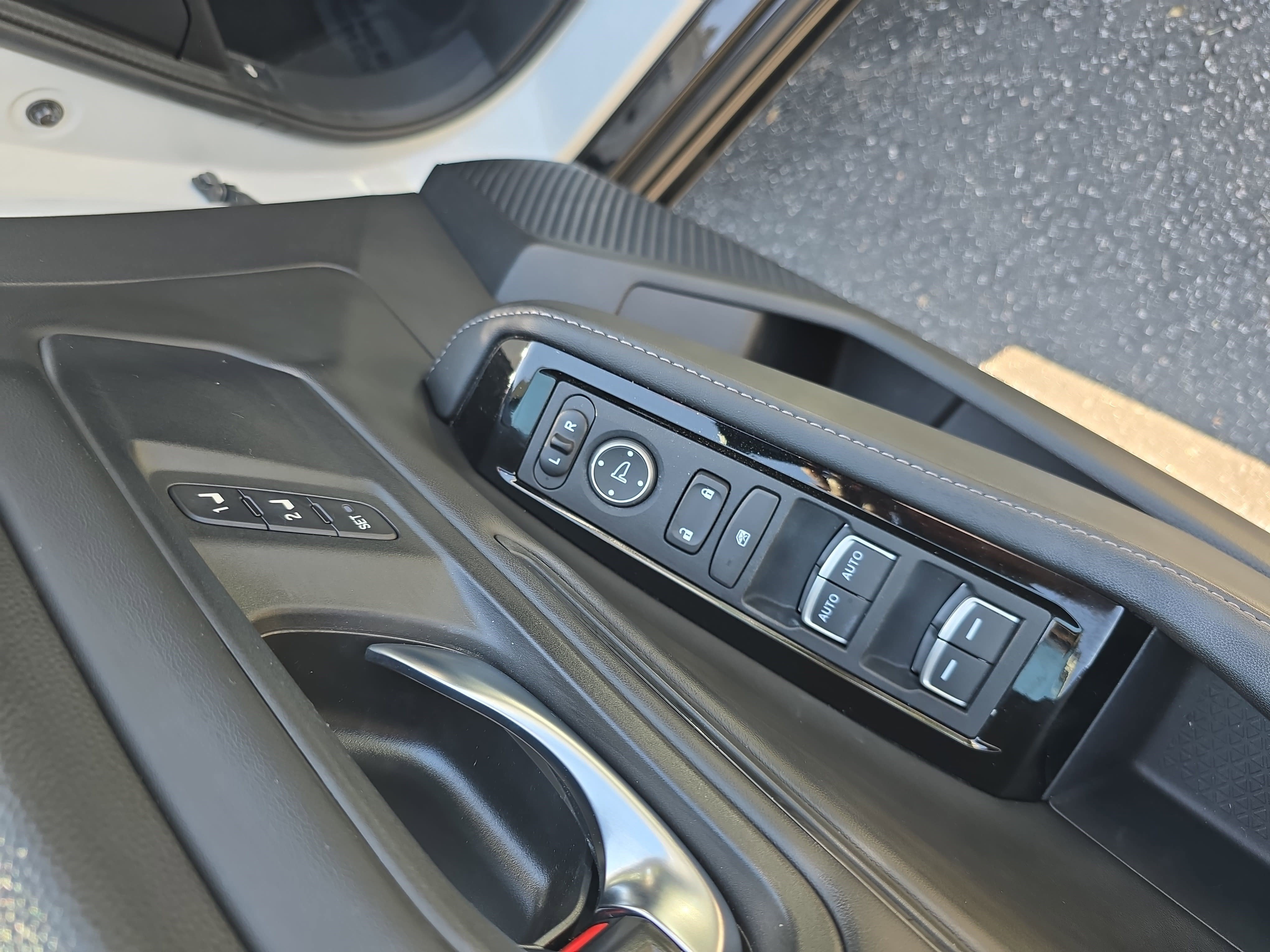 Used 2023 Honda Accord Touring image 28