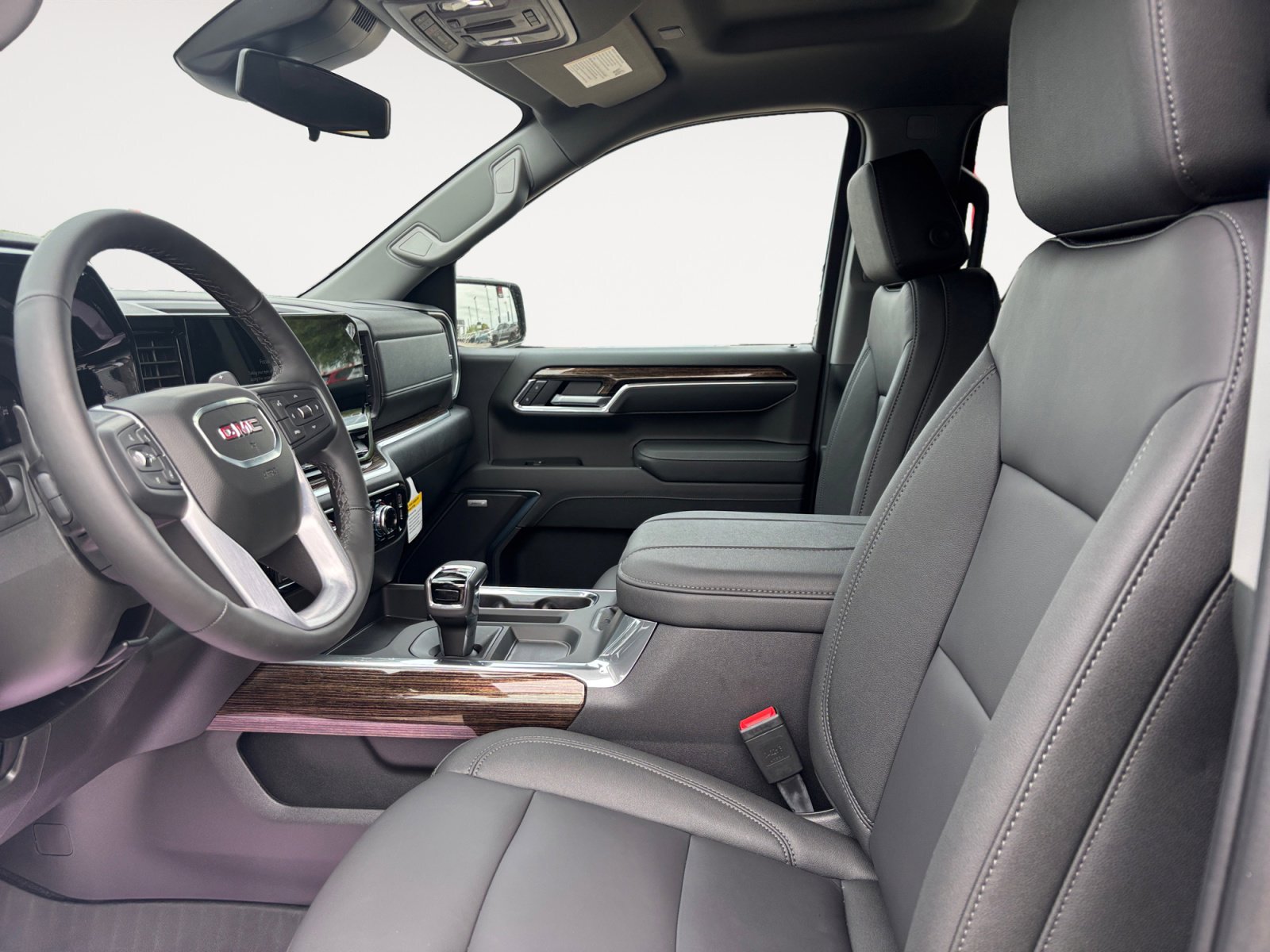 New 2026 GMC Sierra 1500 Elevation w/ Elevation Premium Package AWD/4WD image 23