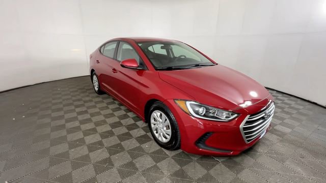 Used 2017 Hyundai Elantra SE FWD image 19
