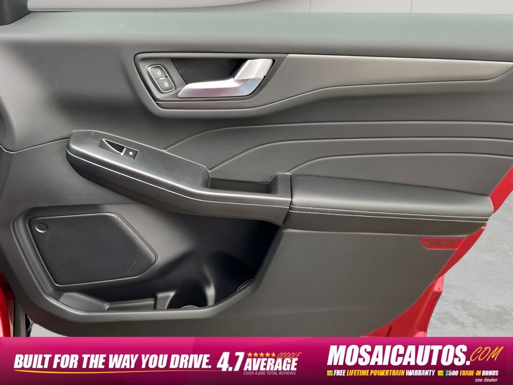 New 2026 Ford Escape SE FWD image 12