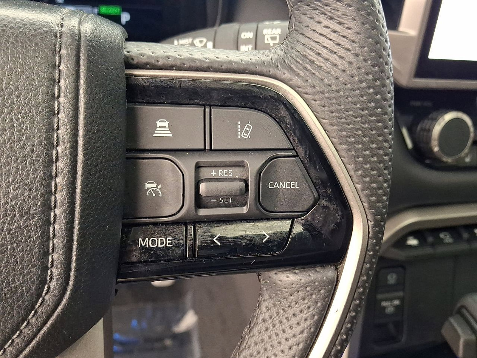 Certified 2024 Toyota Sequoia SR5 w/ SR5 Premium Package AWD/4WD image 18