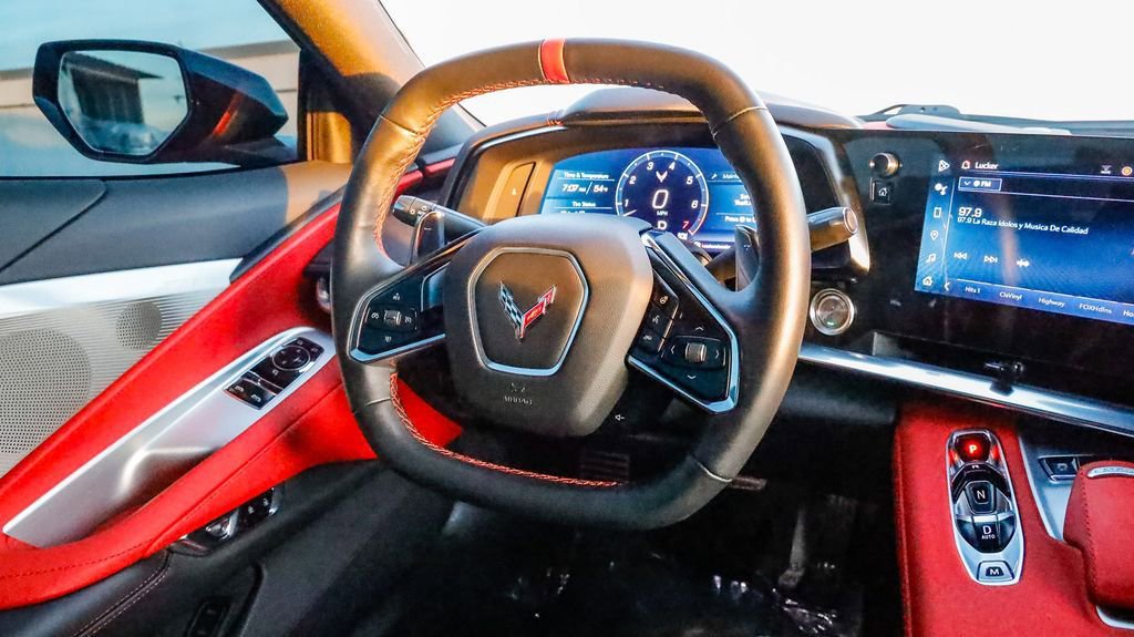 Used 2024 Chevrolet Corvette Stingray Preferred Cpe w/ LPO, Roadside Safety Package image 16