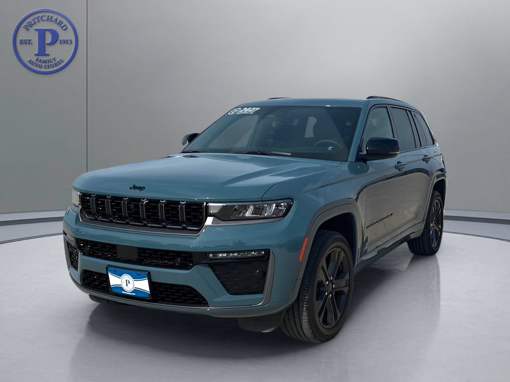 New 2027 Jeep Grand Cherokee Limited AWD/4WD image 3