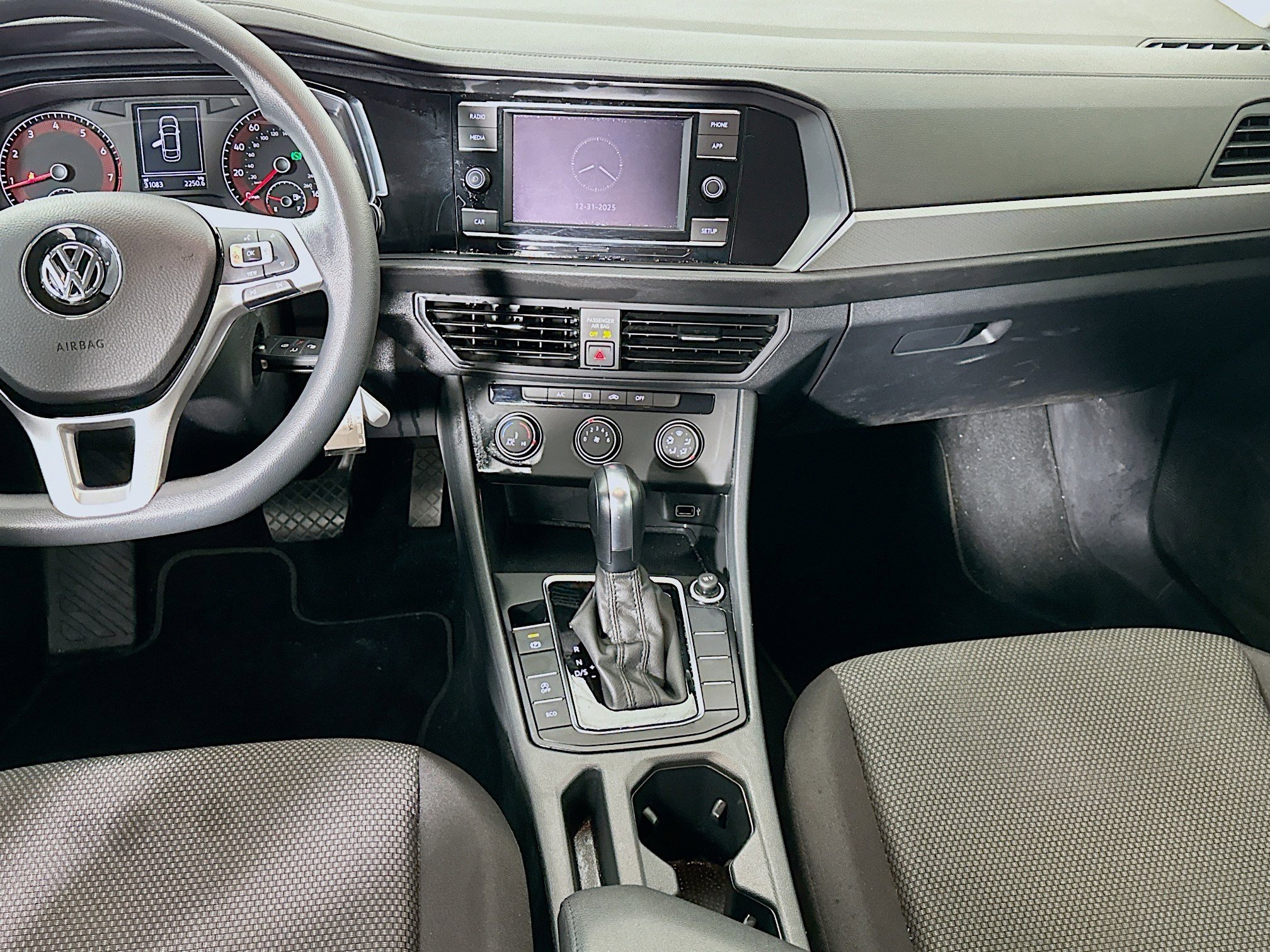 Used 2019 Volkswagen Jetta S image 27