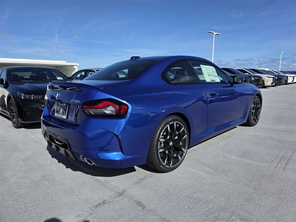 New 2026 BMW 230i 230i w/ M Sport Package image 4