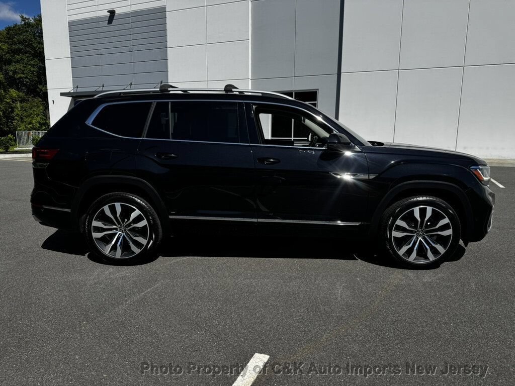 Used 2022 Volkswagen Atlas SEL Premium AWD/4WD image 6