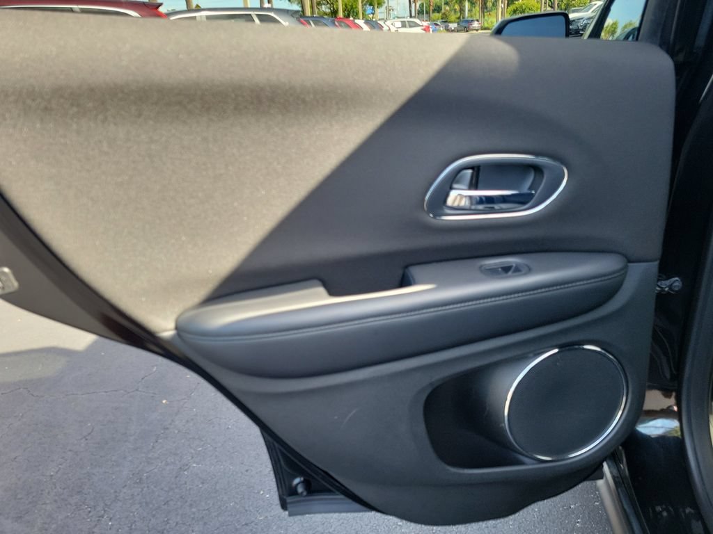 Certified 2017 Honda HR-V EX image 10