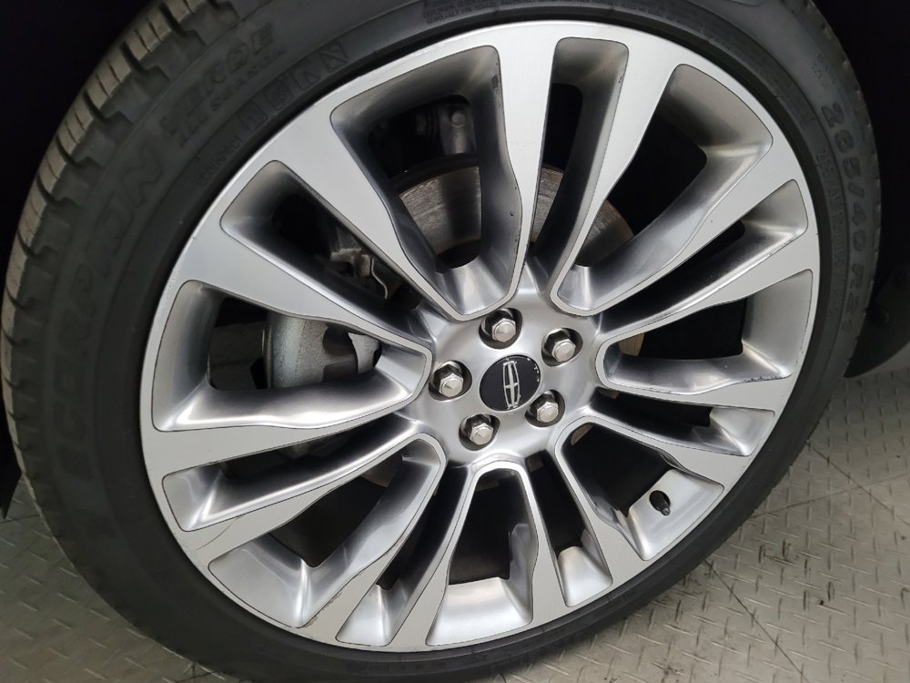 Used 2017 Lincoln MKX Reserve w/ Lincoln MKX Climate Package AWD/4WD image 31