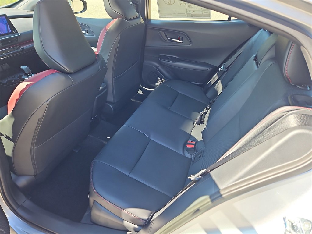 New 2026 Toyota Prius Plug-In Hybrid image 4