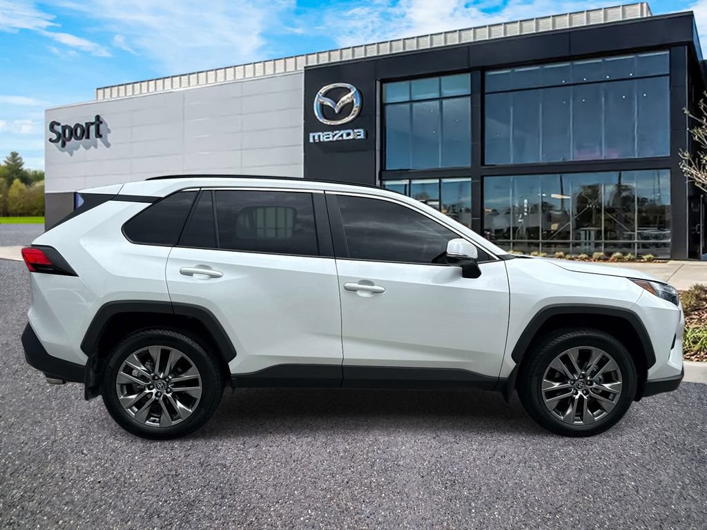 Used 2025 Toyota RAV4 XLE Premium FWD image 2