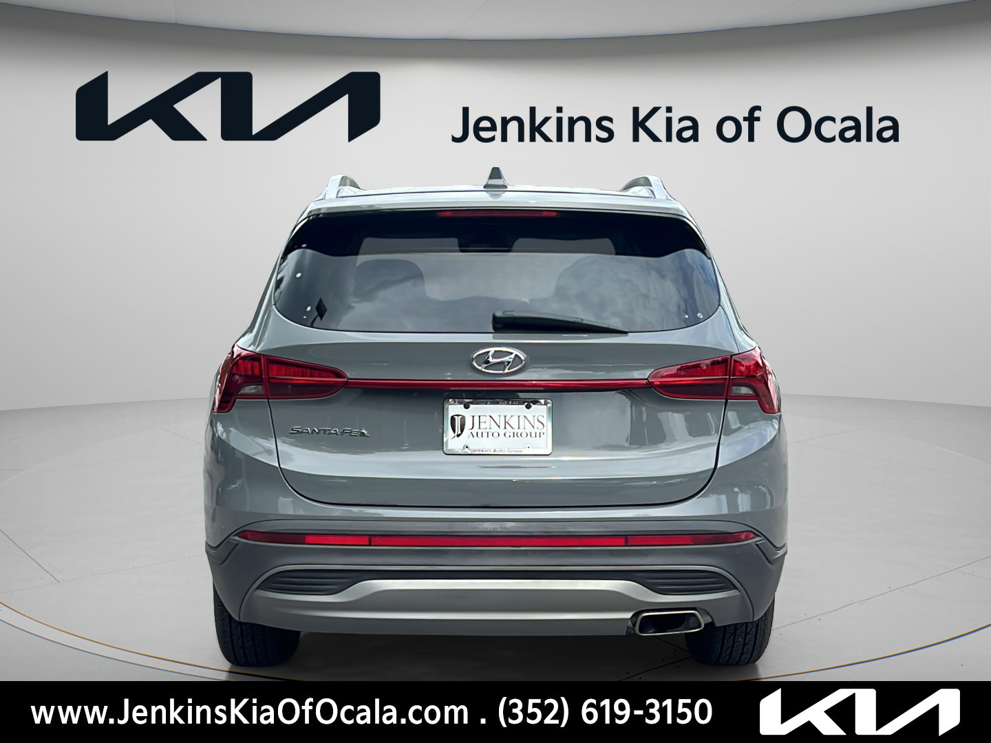 Used 2023 Hyundai Santa Fe SEL w/ Cargo Package FWD image 4