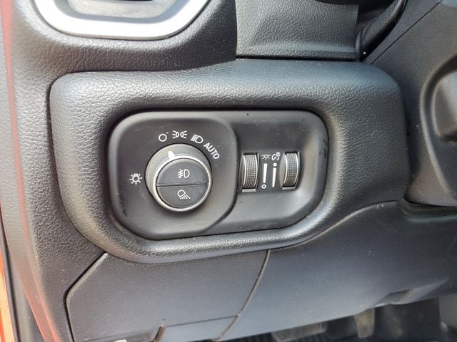 Used 2019 RAM 3500 SLT w/ Quick Order Package 2YG SLT AWD/4WD image 19