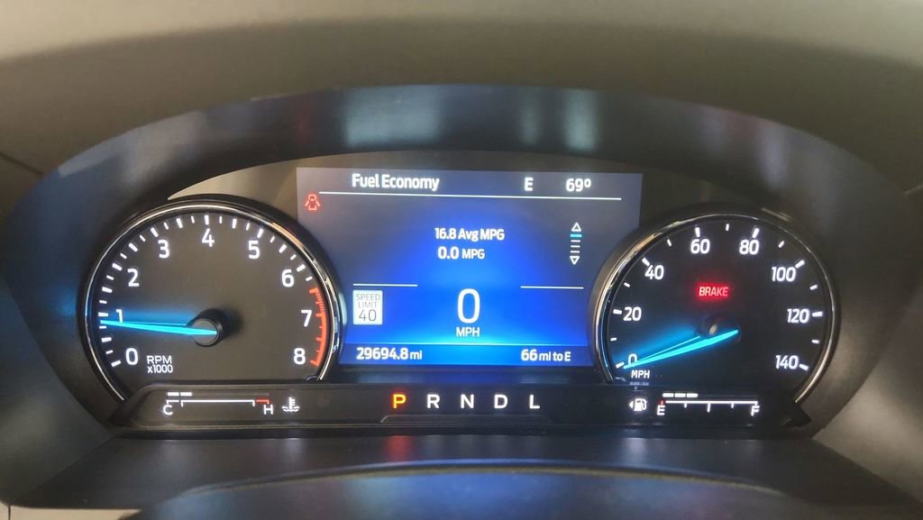 Used 2022 Ford Explorer Limited w/ Equipment Group 301A image 10