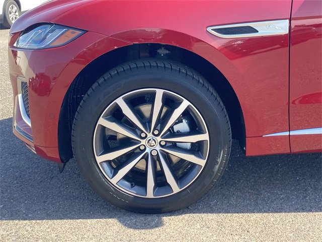 New 2025 Jaguar F-PACE R-Dynamic S image 10