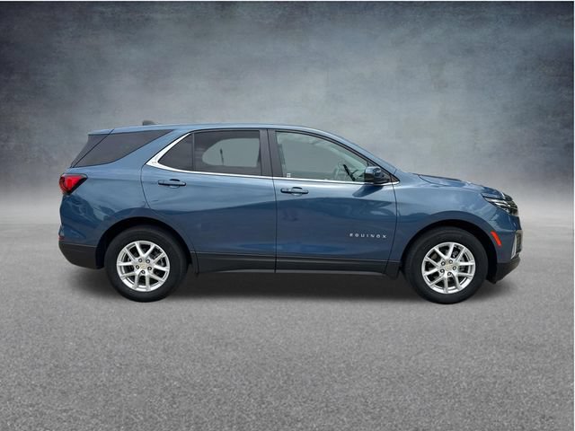 Used 2024 Chevrolet Equinox LT FWD image 11