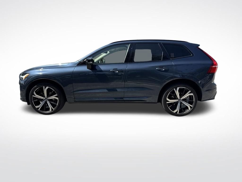 Used 2023 Volvo XC60 B5 Ultimate w/ Climate Package AWD/4WD image 8