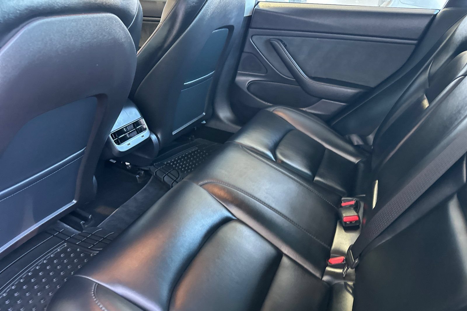 Used 2019 Tesla Model 3 Long Range AWD/4WD image 12