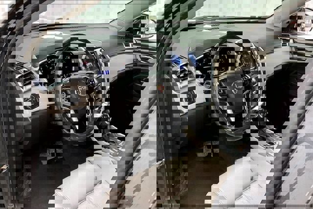 Used 2015 Cadillac SRX Performance w/ Driver Awareness Package FWD image 17