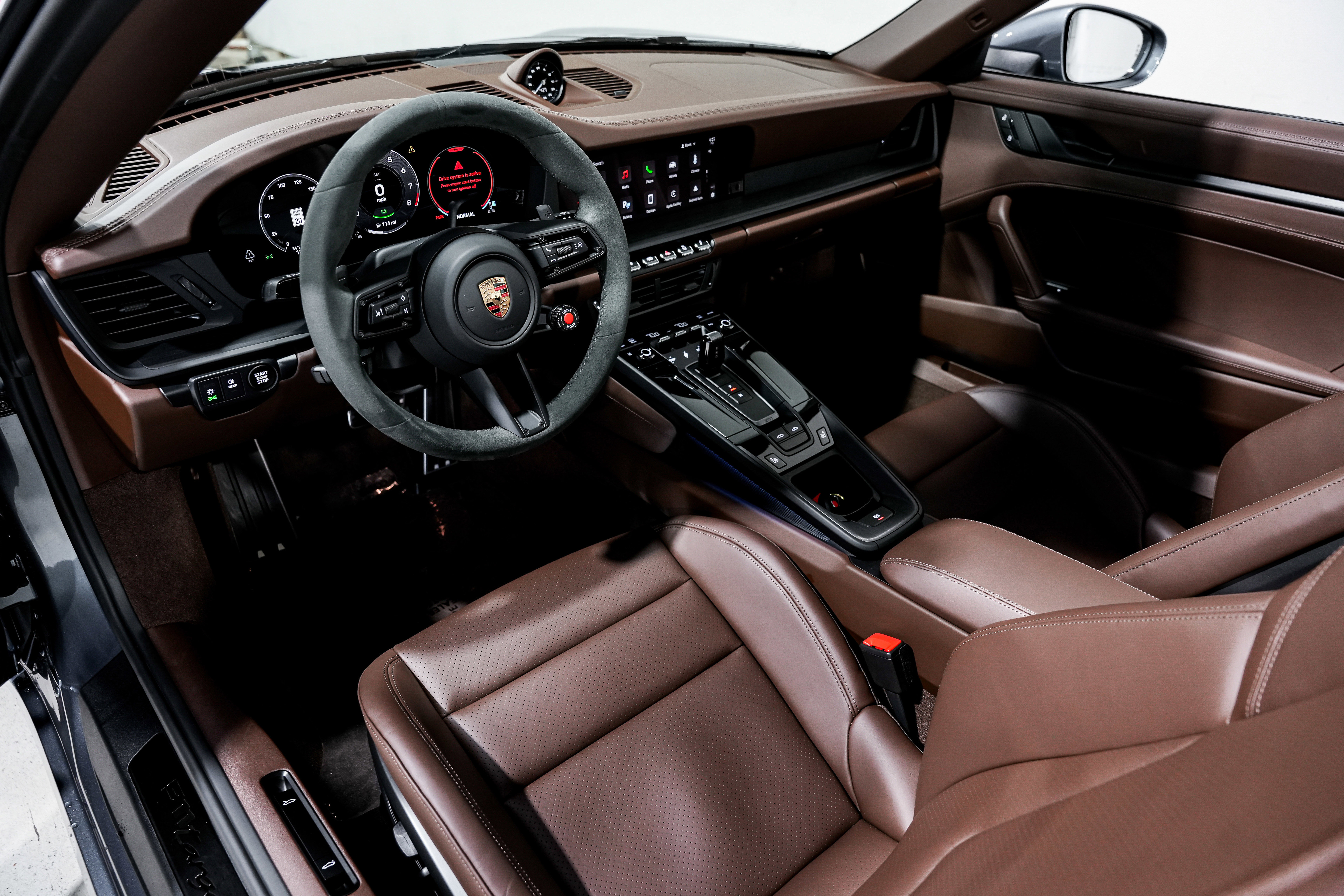 Used 2025 Porsche 911 Targa 4 GTS image 10