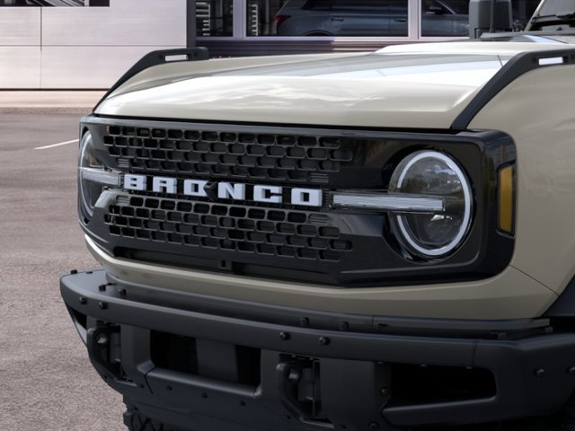 New 2026 Ford Bronco Badlands w/ Wildtrak Package AWD/4WD image 19