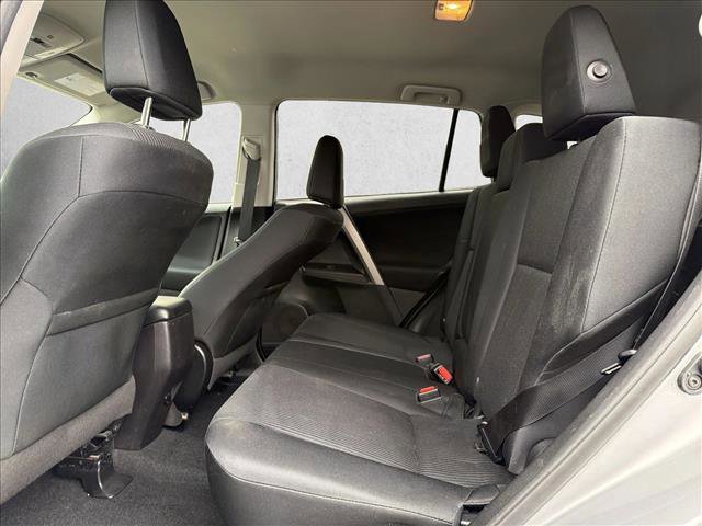Used 2017 Toyota RAV4 LE image 22