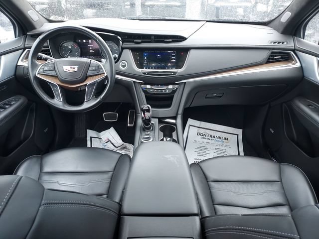Used 2024 Cadillac XT5 Sportv w/ LPO, Red Accent Package AWD/4WD image 10