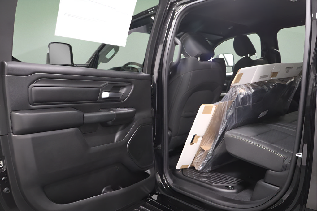 New 2026 RAM 1500 Warlock AWD/4WD image 12